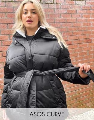 ASOS DESIGN Curve sateen belted puffer jacket with shearling collar in black | ASOS (Global)