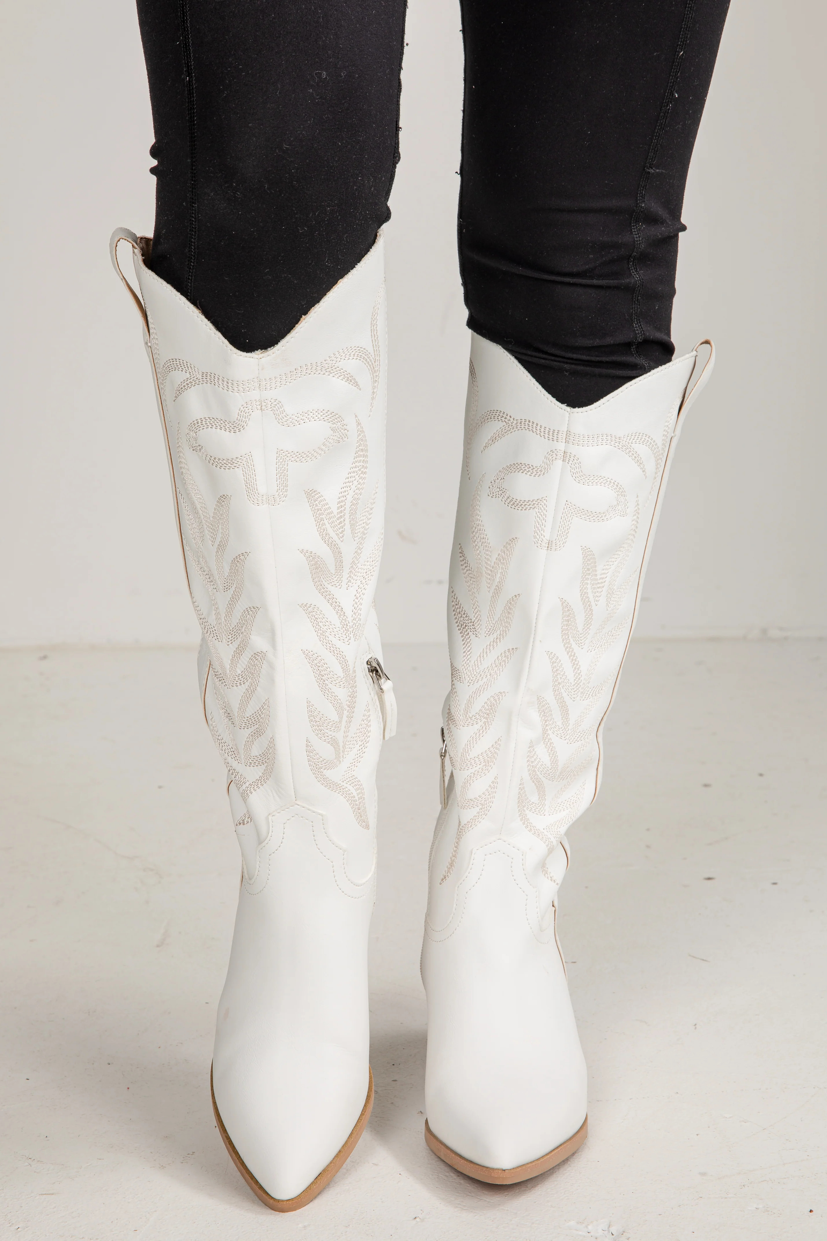 Cute White Western Boots | Women's Boots | ShopDressUp | Dress Up