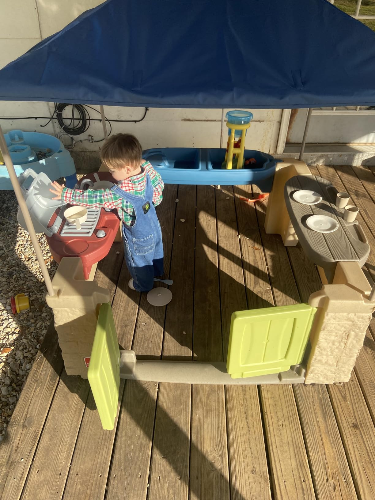 Step2 All Around Playtime Patio with Canopy, Kid Indoor and Outdoor Kitchen Playset, Sensory Play... | Amazon (US)
