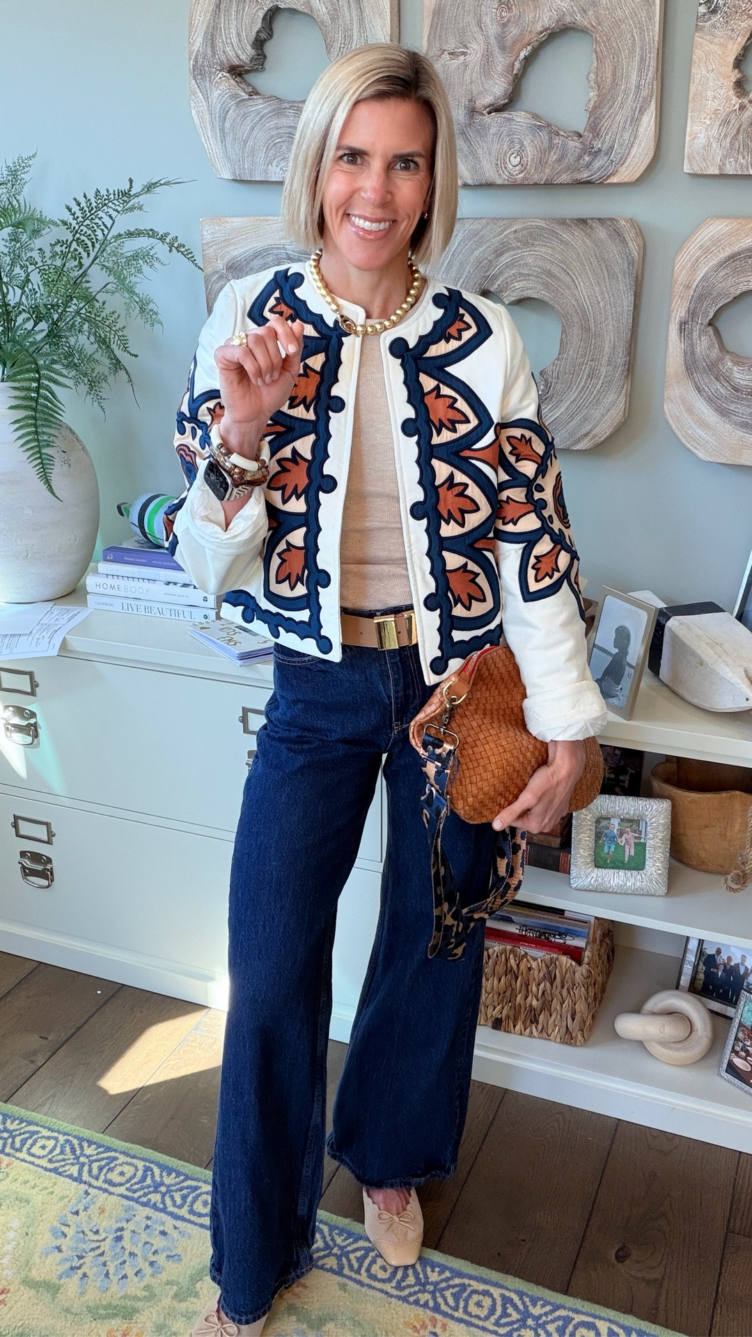 I think I am addicted to statement jackets ⭐️ drop jacket for all the outfit details.

I know it might be déjà vu but seeing another jacket and denim but COME ON!  It makes getting dressed so easy. Your base of pants and a T and then a great jacket just changes the whole vibe!  

#LTKgrwm #LTKWorkwear #LTKootd