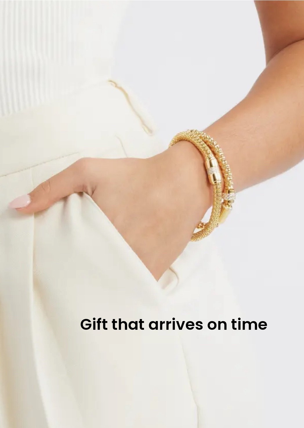 Gold bracelets 


#LTKGiftGuide #LTKFindsUnder100 #LTKHoliday