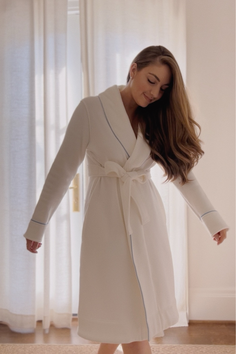 My favorite Lake Pajama robe is on sale! It’s the perfect weight, has a dreamy fleece lining with a soft cotton jersey exterior, a sewn in belt and perfect sized pockets 〰️ 

Runs true to size with plenty of room - wearing a small 

#LTKSaleAlert #LTKHome