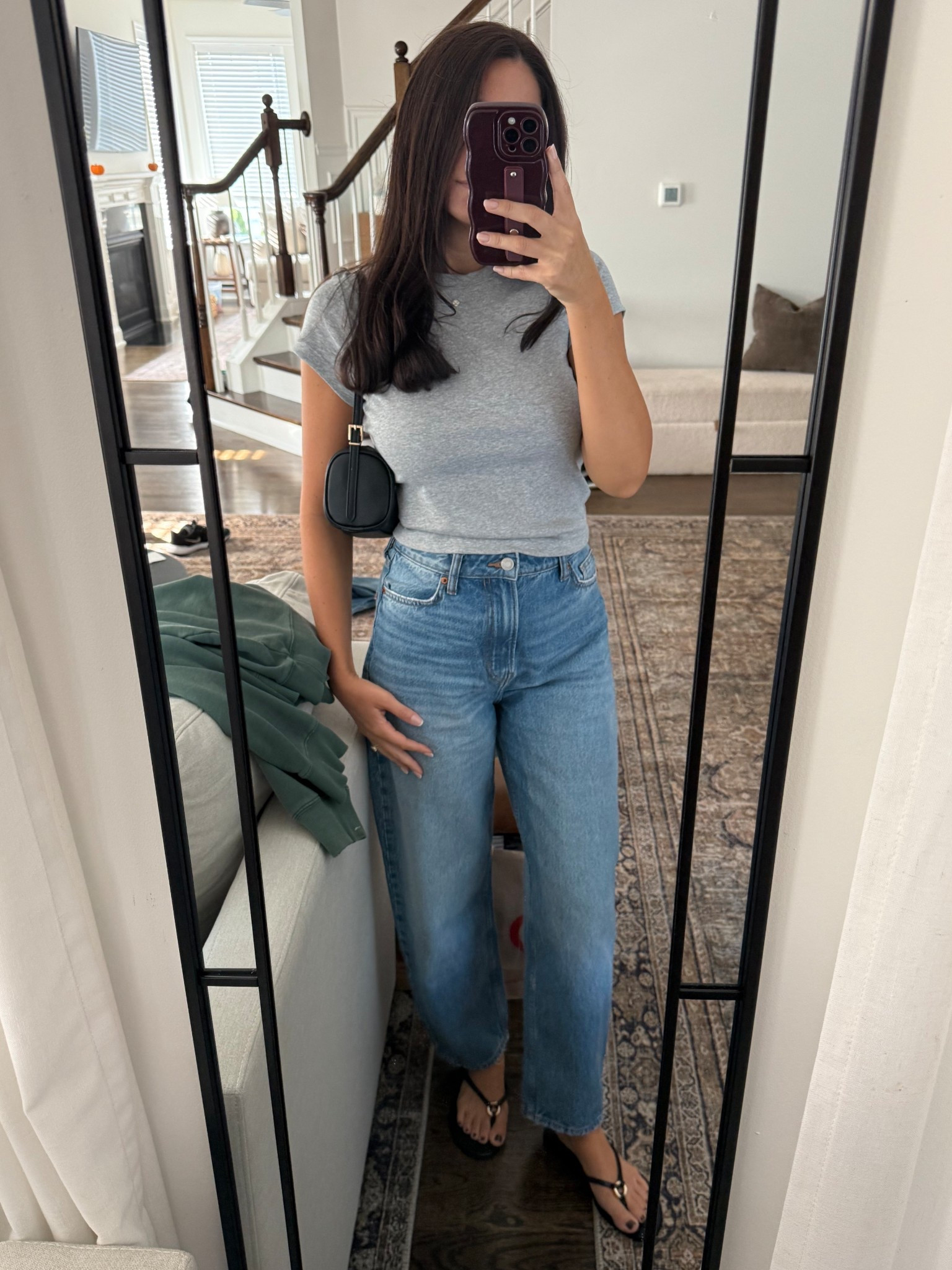 The best tee for shorter torsos! 

I’m 5’4 and wearing a small 