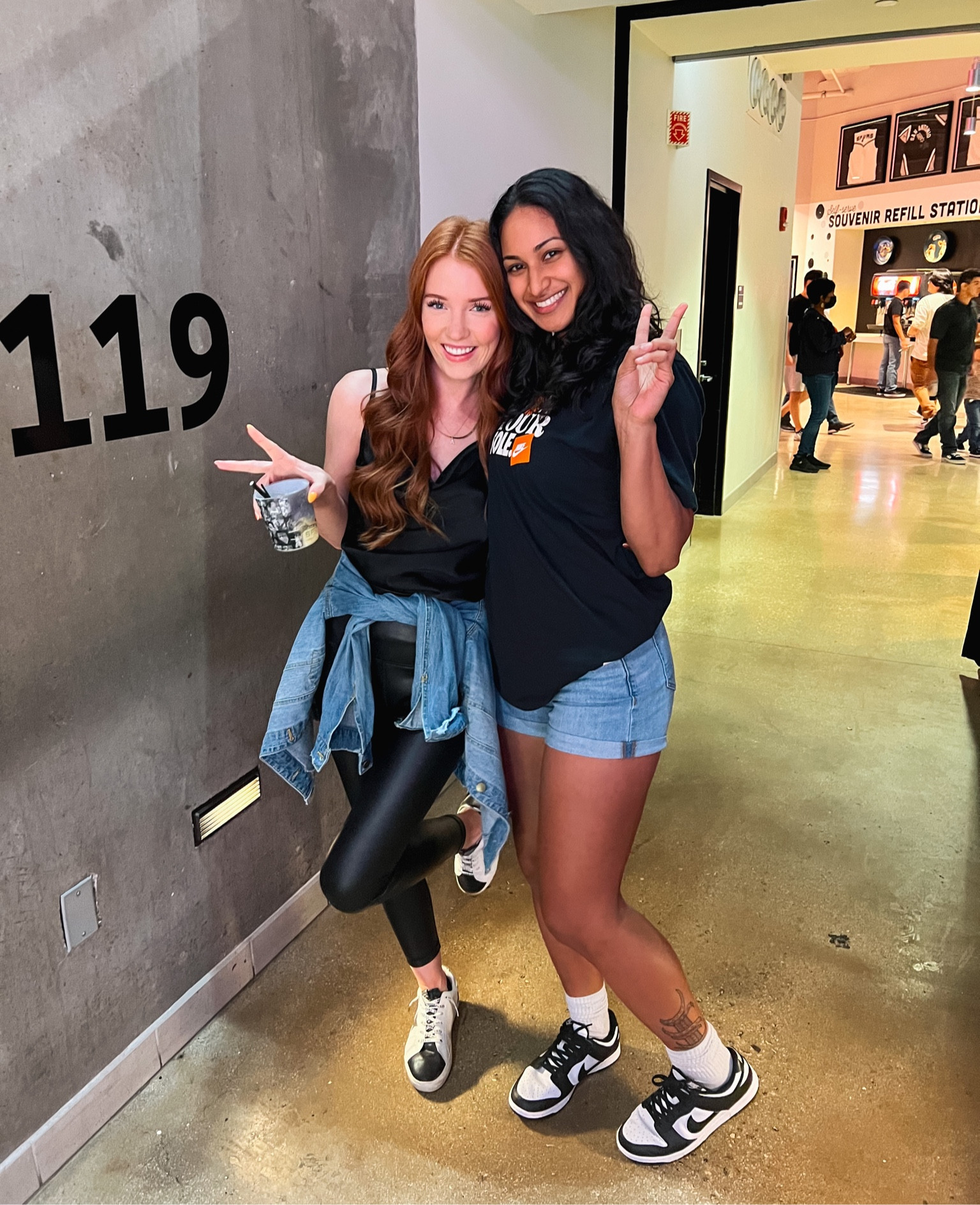 Spurs game! 🖤

All Black Outfit // Vintage Havana // Game Outfit 

#LTKSeasonal #LTKshoecrush