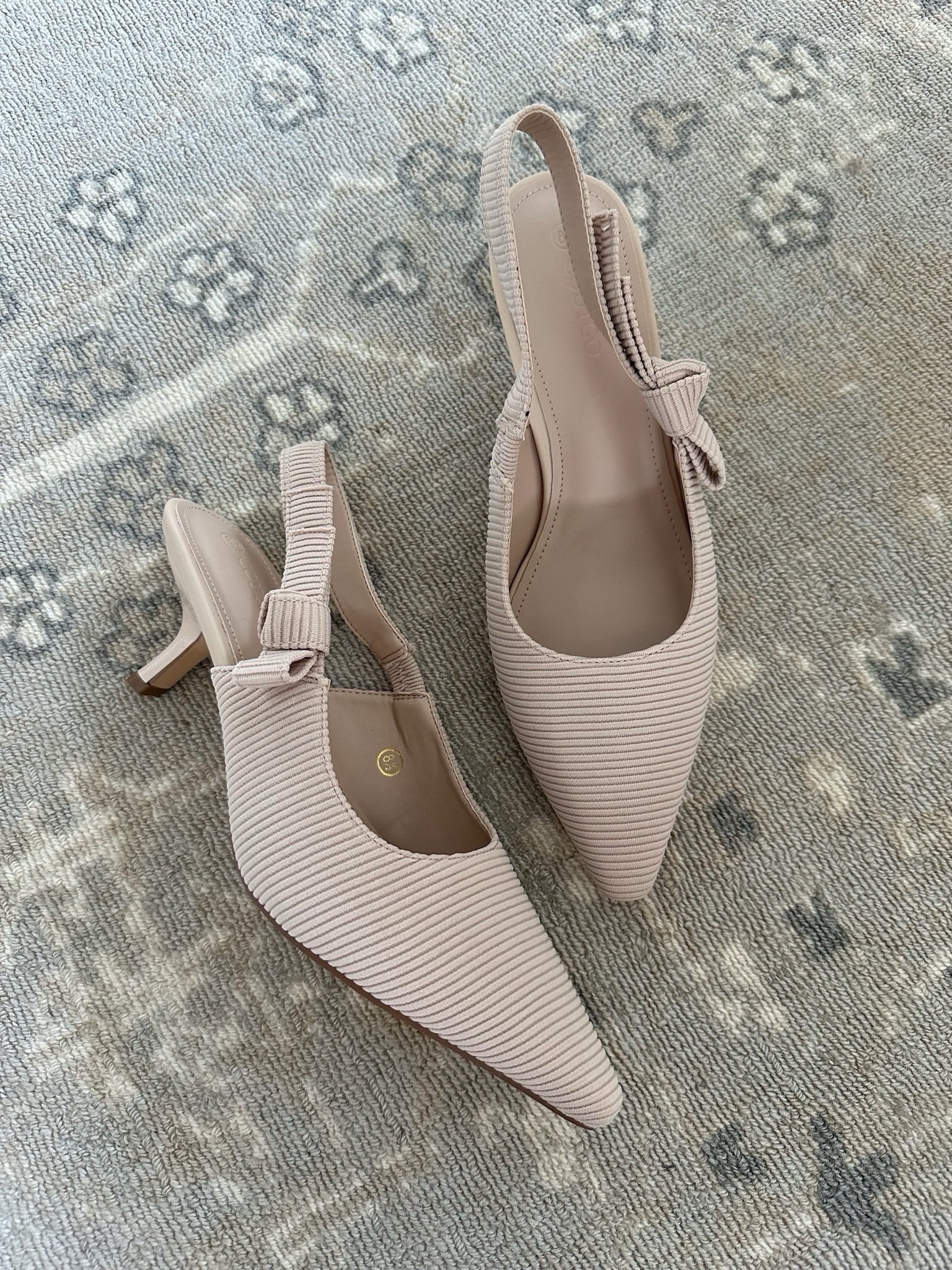 Prettiest neutral workwear slingback heel! Run TTS. 

#LTKShoeCrush #LTKWorkwear #LTKFindsUnder50