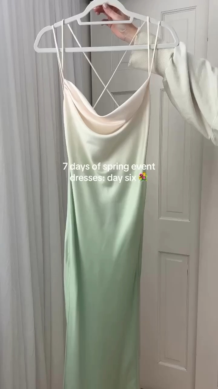 Love this dress but I would size up one size because of my belly pouch 🫶🏻 otherwise the fit is perfect, wearing size xs!

#LTKwedding #LTKfindsunder100 #LTKshoecrush