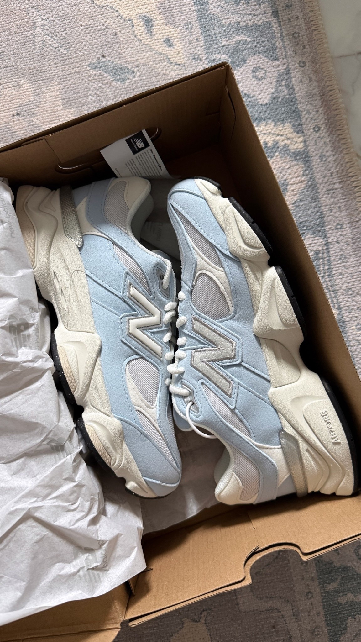 New balance 9060s 

#LTKfitnessgoals #LTKSaleAlert #LTKootd