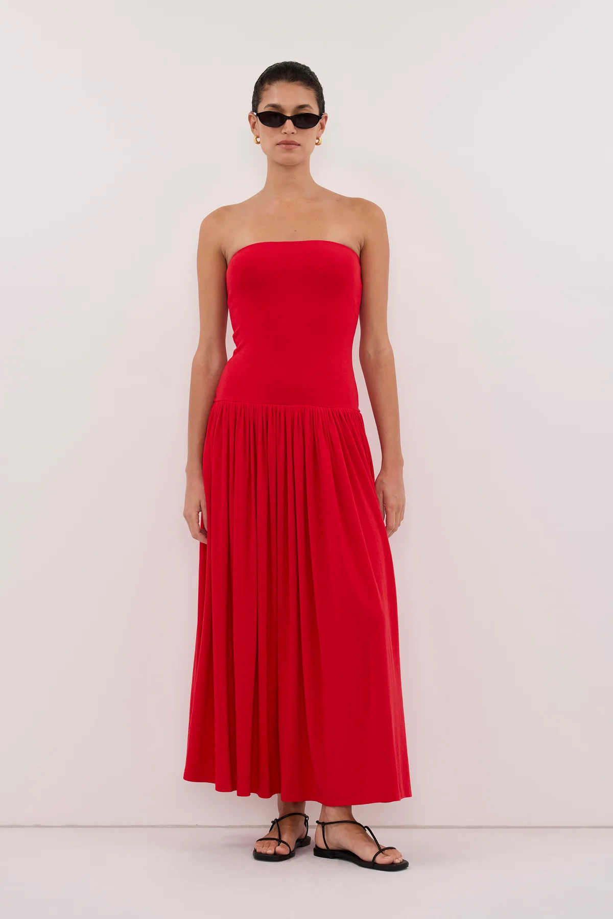 AVEN RED BANDEAU MAXI DRESS | DISSH