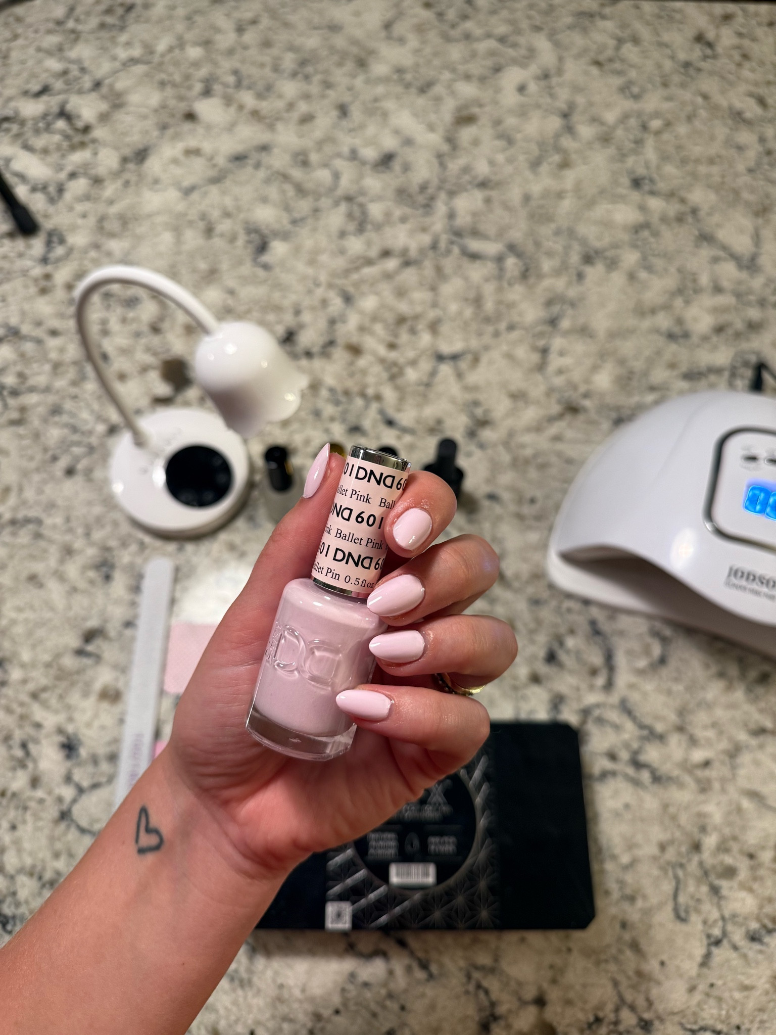 Gel X nails at home! The easiest at home nails for a non DIY girlie 💗

#LTKbeauty