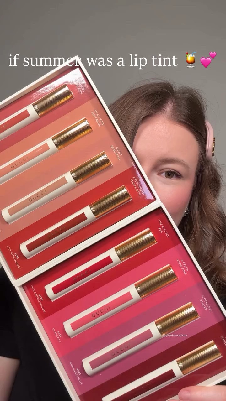 sheer, glossy and softly pink 🌸✨

@guccibeauty gucci glow oil in water tint in clara pink 💕

Would you wear this as your everyday lip tint? 🤔💭

𝘒𝘪𝘯𝘥𝘭𝘺 𝘨𝘪𝘧𝘵𝘦𝘥 𝘶𝘯𝘥𝘦𝘳 𝘯𝘰 𝘰𝘣𝘭𝘪𝘨𝘢𝘵𝘪𝘰𝘯 𝘵𝘰 𝘱𝘰𝘴𝘵. 𝘈𝘋

🏷️ gucci glow oil in water tint clara pink, luxury lip tint, glossy pink lips, watercolour lip look, fresh natural makeup.

#guccibeauty #liptint #makeup #softglam #beautylover
