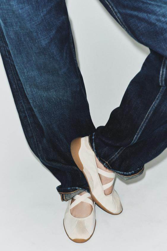 SPORTY BALLET FLATS WITH ELASTIC STRAPS | Zara US