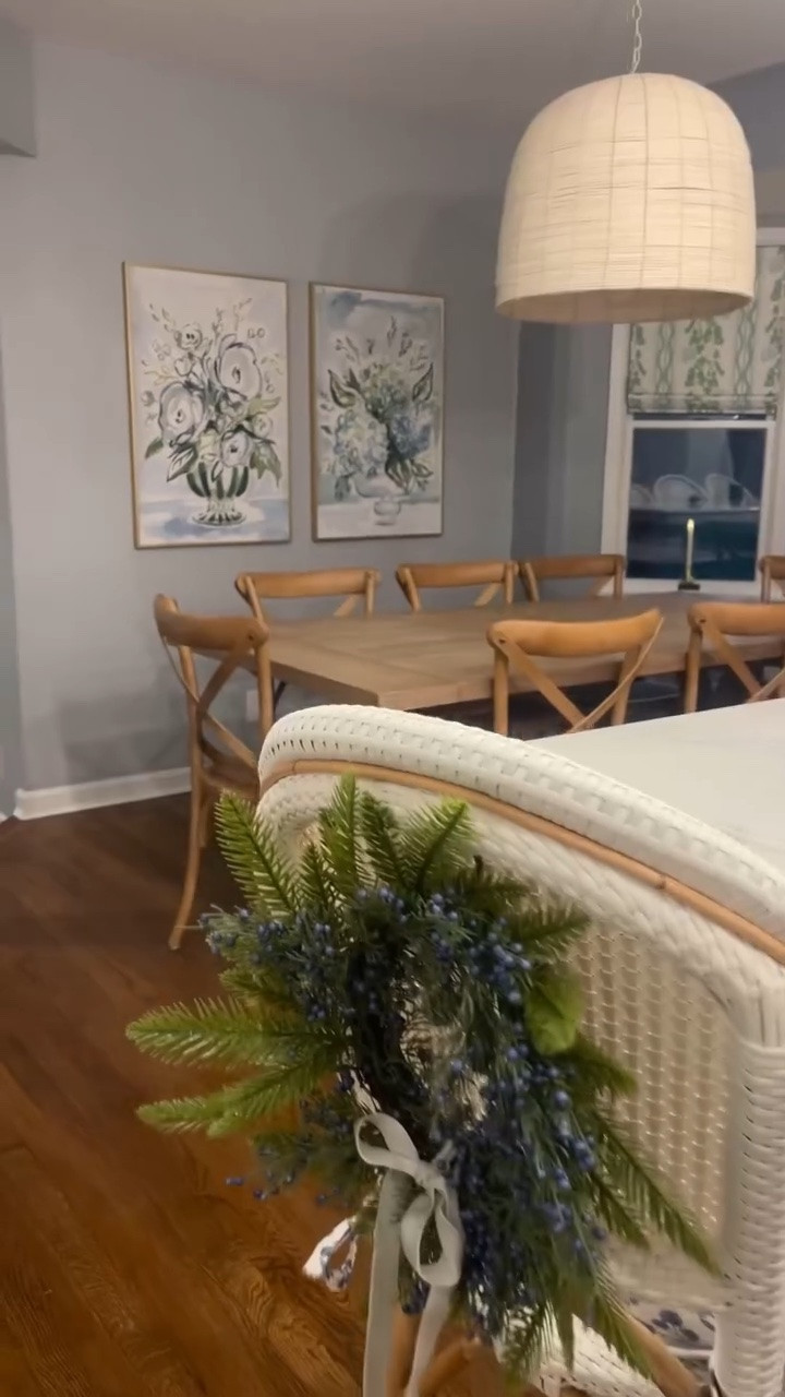 Stop ignoring that blank wall and fill it with gorgeous art! Bonus — code COLLECTED gives you 20% off!

Reply SHOP for info 

Coastal home decor, blue and white home, classic coastal style, botanical prints, floral artwork, home decor, artwork sale, wall art, coastal artwork, classic coastal home, cyber Monday sale 

Comment SHOP below to receive a DM with the link to this post on my LTK ⬇ https://liketk.it/5ElyH