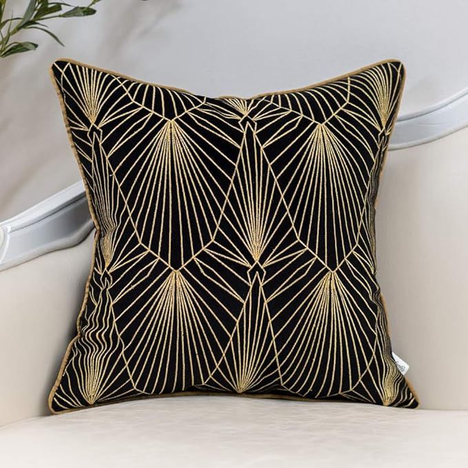 Yangest Black and Gold Gradient Velvet Throw Pillow Cover Geometric Lines Cushion Case Modern Lux... | Amazon (US)