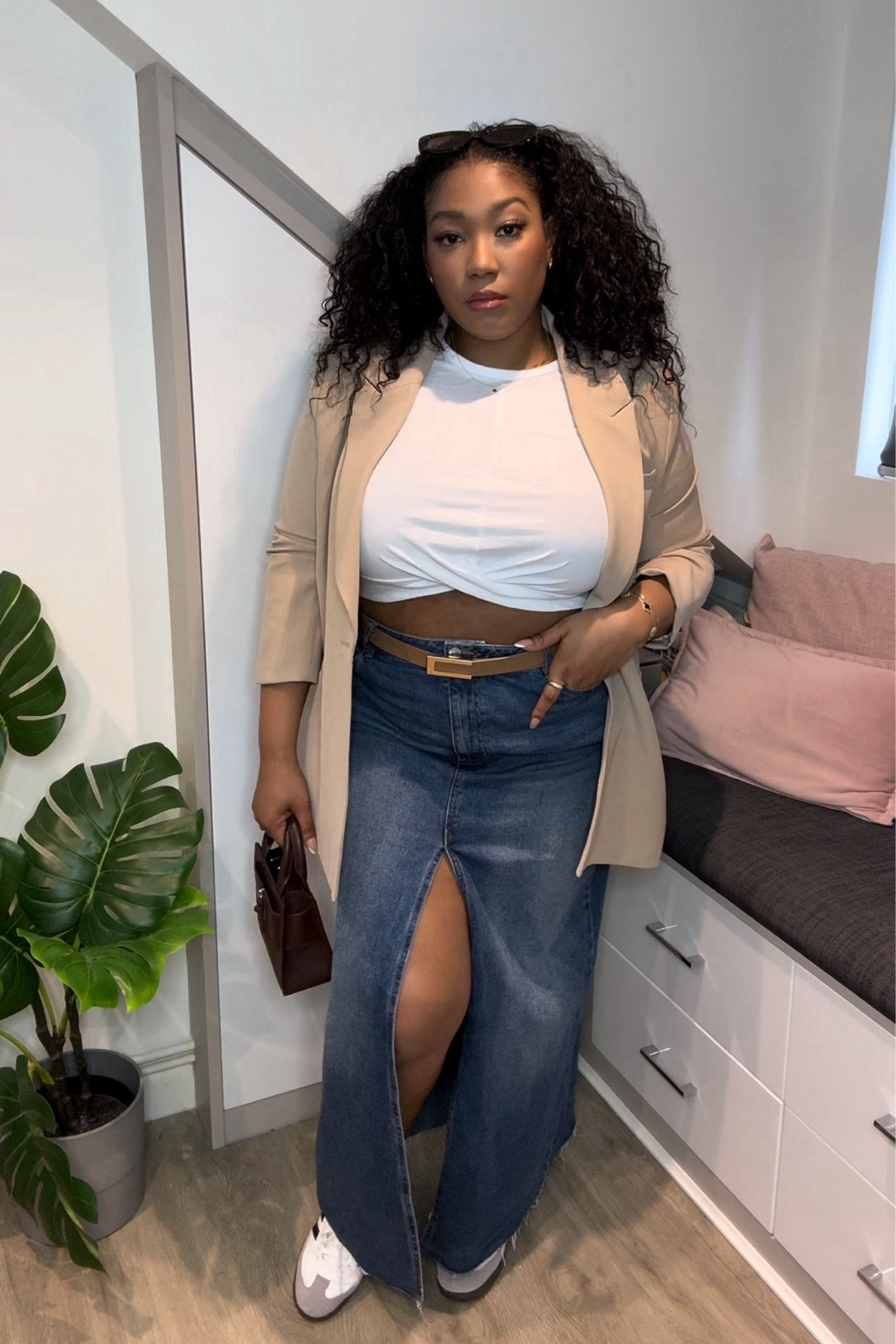 Wardrobe Staples | Denim maxi skirt

#LTKplussize #LTKmidsize #LTKSpringSale