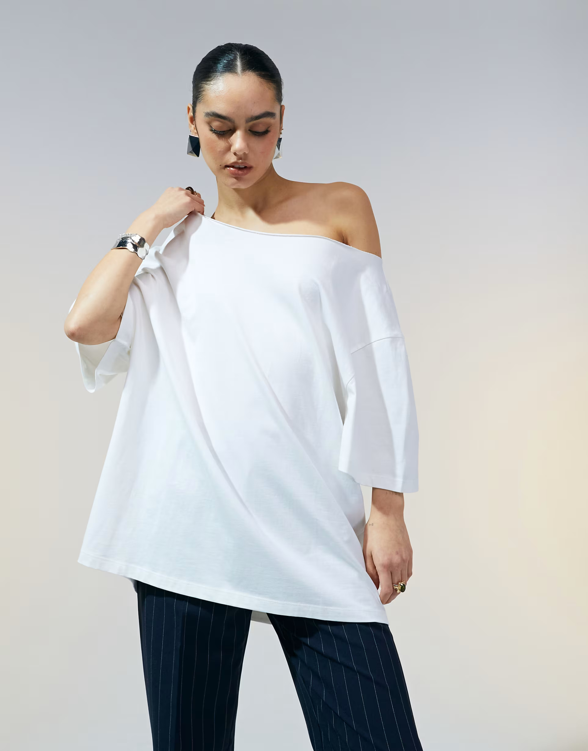 ASOS DESIGN slouchy off shoulder oversized tee in white | ASOS | ASOS (Global)