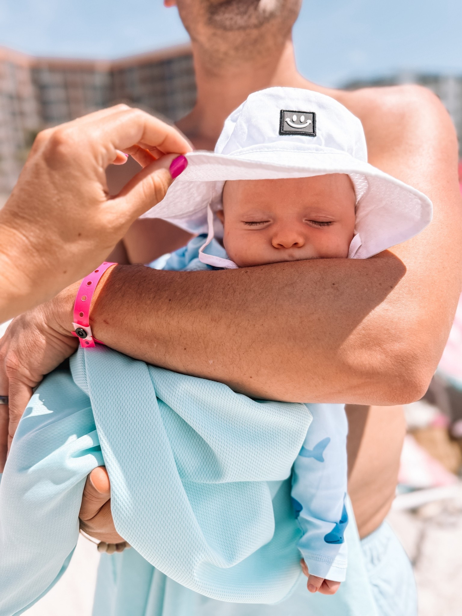Cutest baby hat & baby boy swimsuit.

Target baby 
Amazon finds 

#LTKFamily #LTKBaby #LTKSwim