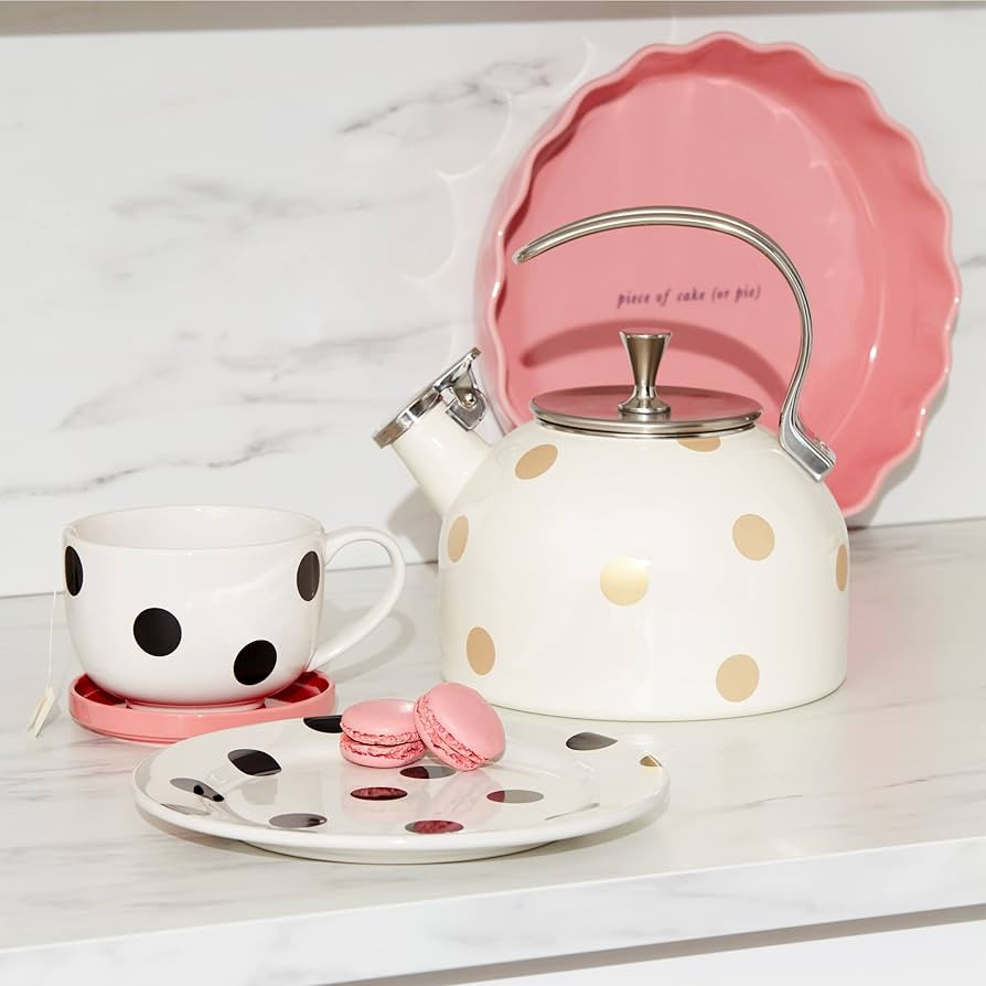 Kate Spade New York Make It Pop Pie Dish, one size, Pink | Amazon (US)