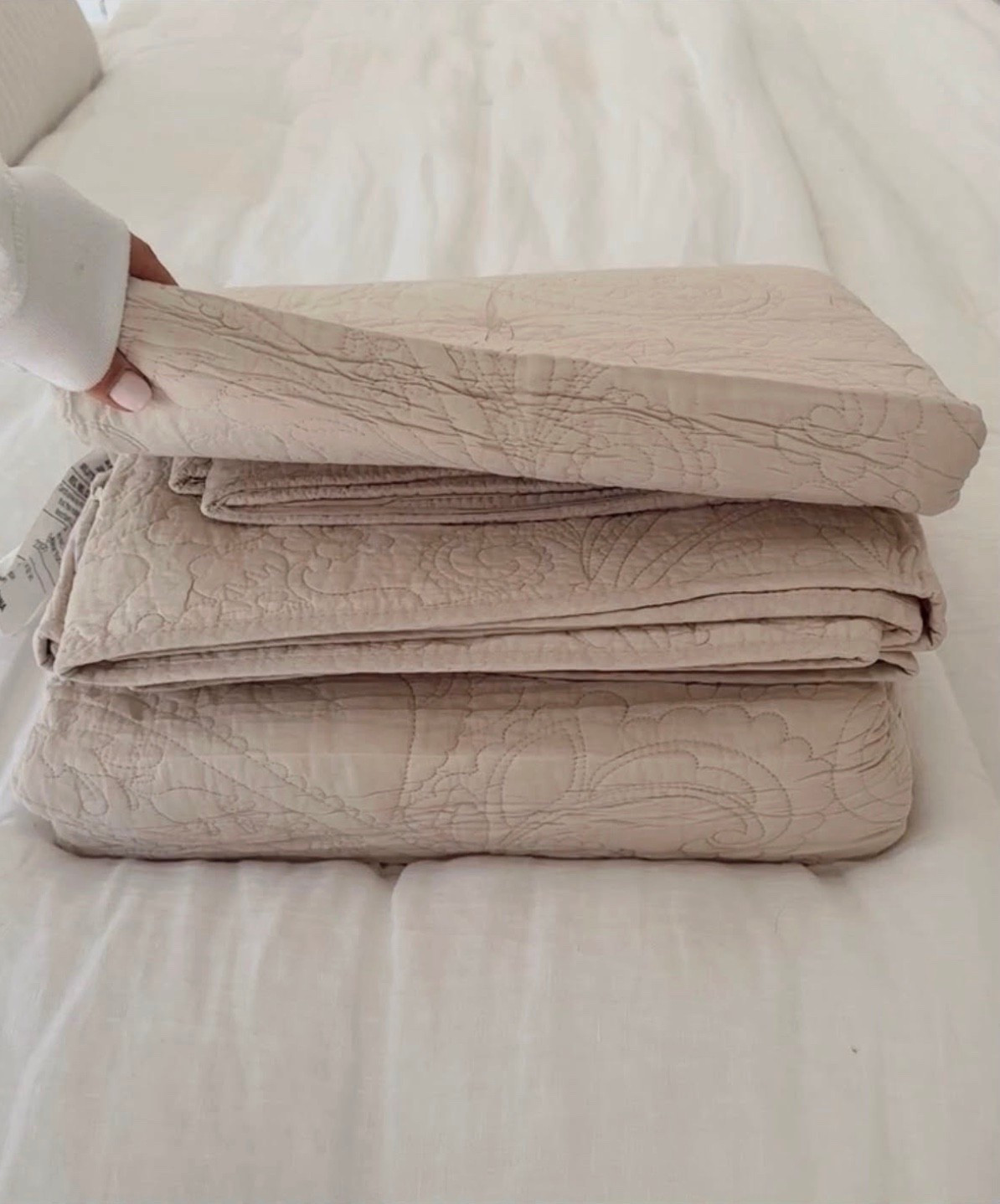 One of my favorite neutral quilts!
I love how pretty this looks folded at the end of the bed! Such an easy way to add a cozy layer and transition your bedroom into the new season without changing everything.

#LTKdayinmylife #LTKSeasonal #LTKHome