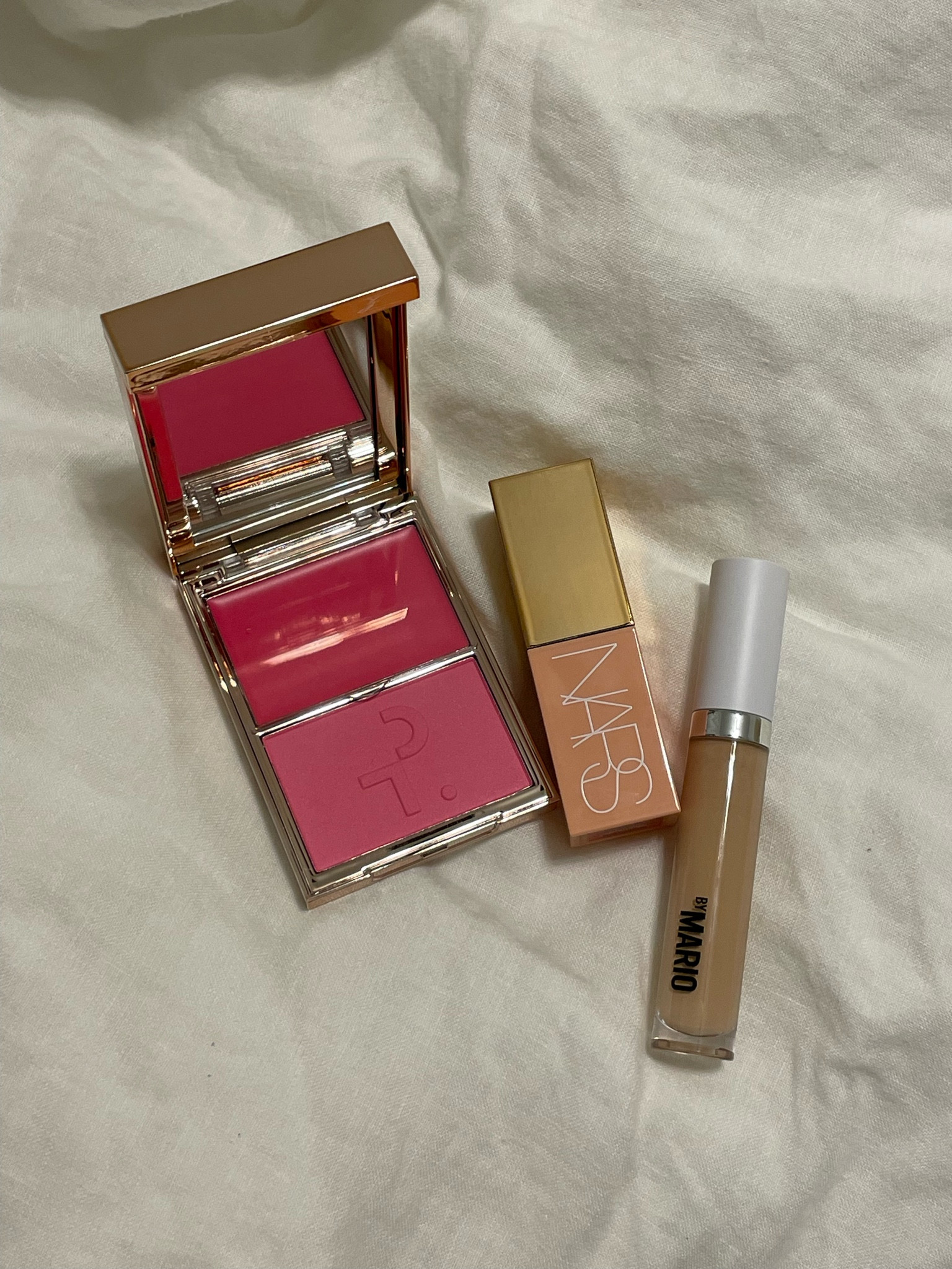 New beauty
Blush duo- she’s a doll
Liquid blush- dolce vita
Concealer- 180

Makeup, Sephora, blush, concealer

#LTKunder50 #LTKFind #LTKbeauty