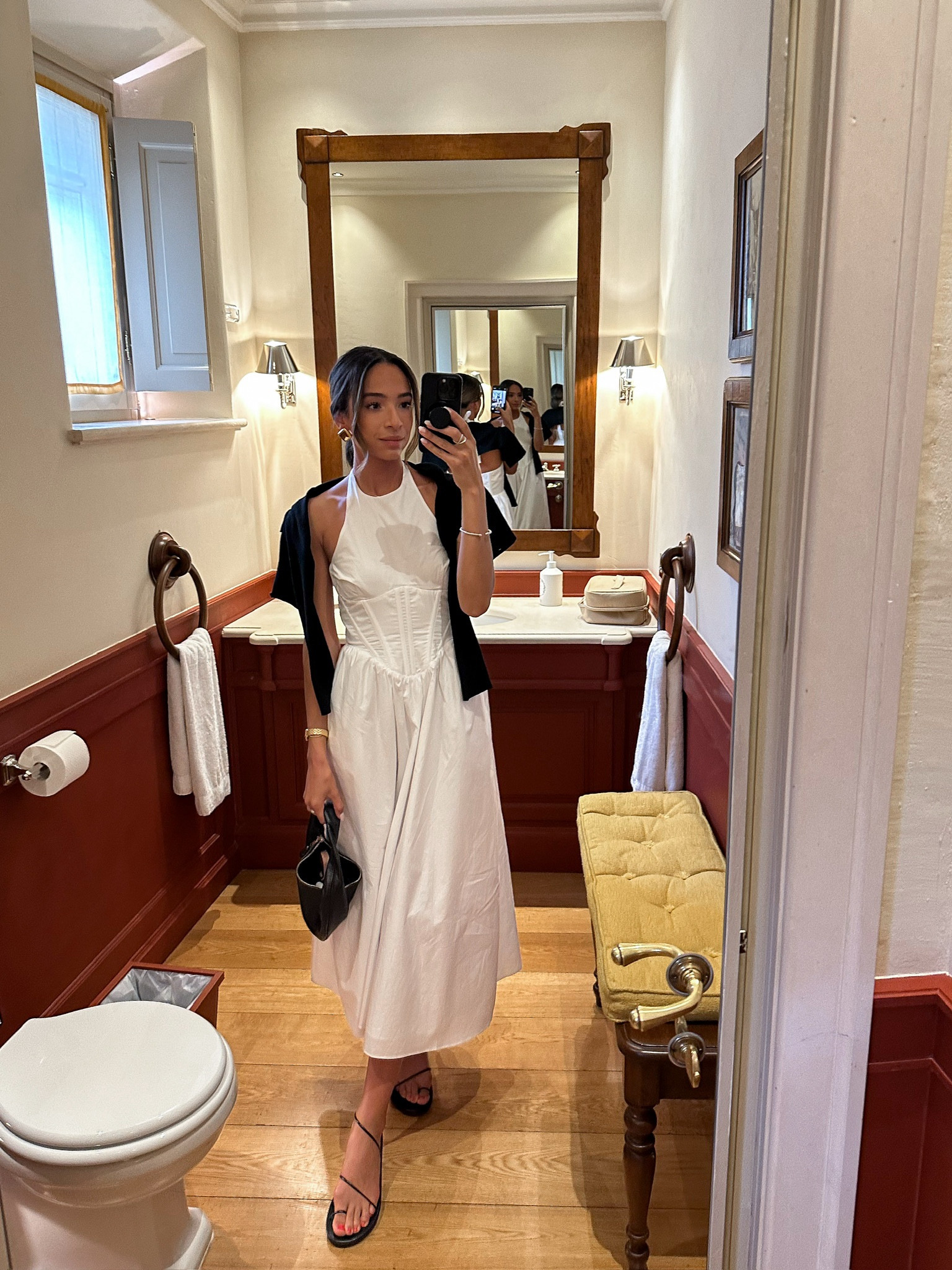 Italy outfit 🍷🇮🇹 wearing size xs maxi dress 


Winery outfit 
Europe outfit 
Summer dress 
Tuscany outfit 

#LTKeurope #LTKstyletip