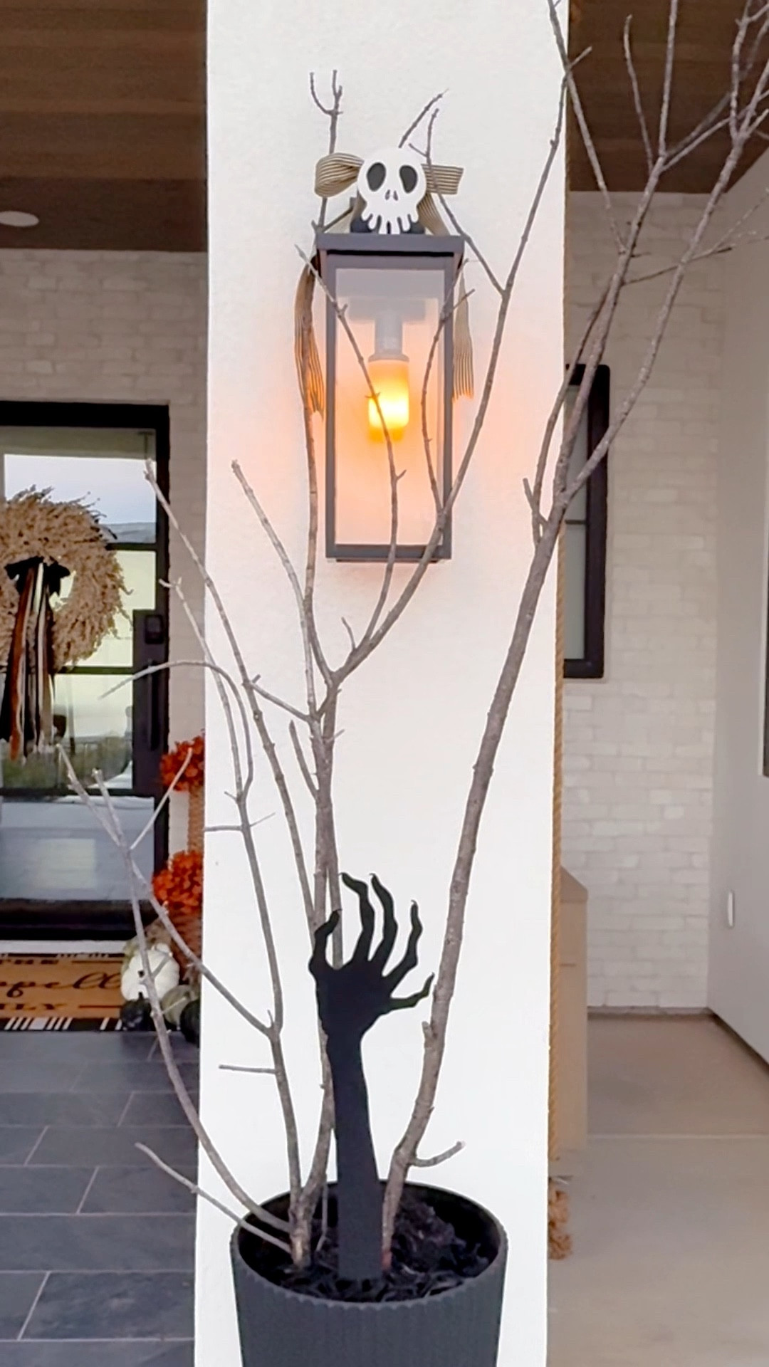 Halloween Exterior Lighting 2025

#LTKU #LTKSeasonal #LTKStyleTip