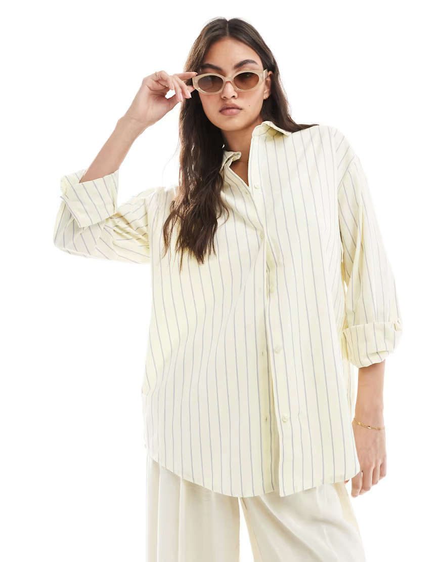 Pull&Bear – Oversize-Hemdbluse in Gelb mit Kontraststreifen | ASOS (Global)