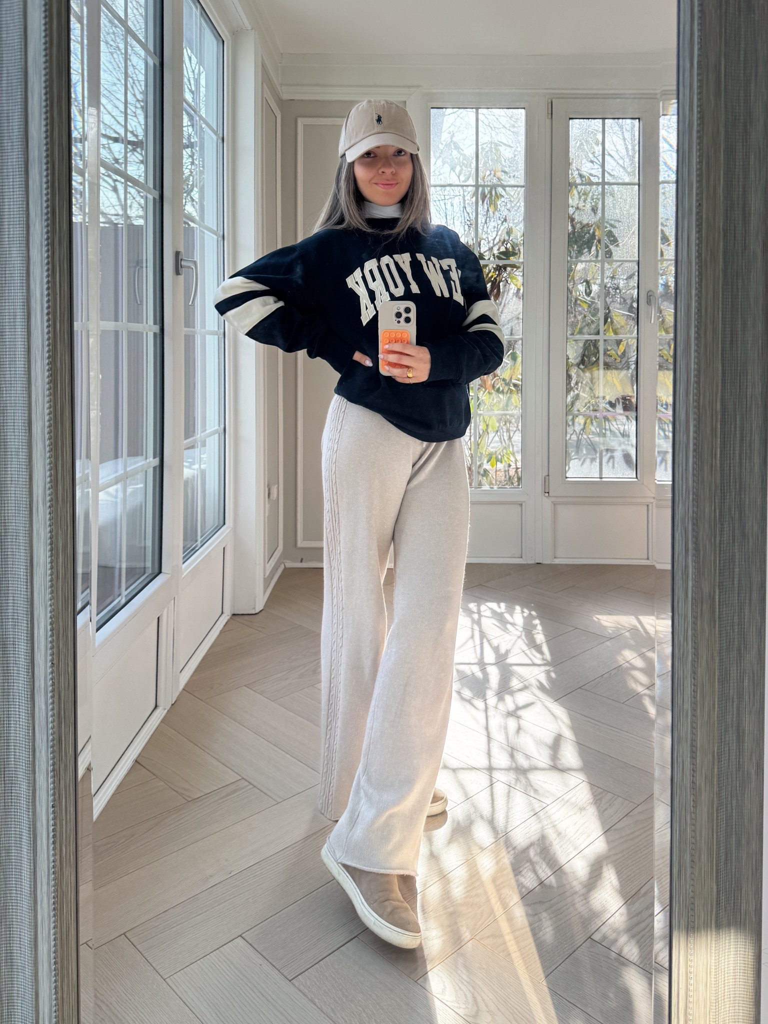 It’s definitely a sweatpants & sweatshirt kind of day. My favorite sweatshirt is from the Hudson News shop at JFK airport 🤭 the most comfy cozy cashmere sweatpants I’ve had for years, Vince slip on sneakers & Polo Ralph Lauren chino cap because not every day could be a great hair day 🙃

#petitefashion #petitestyle #casualfit 

#LTKStyleTip #LTKPetite #LTKFindsUnder50