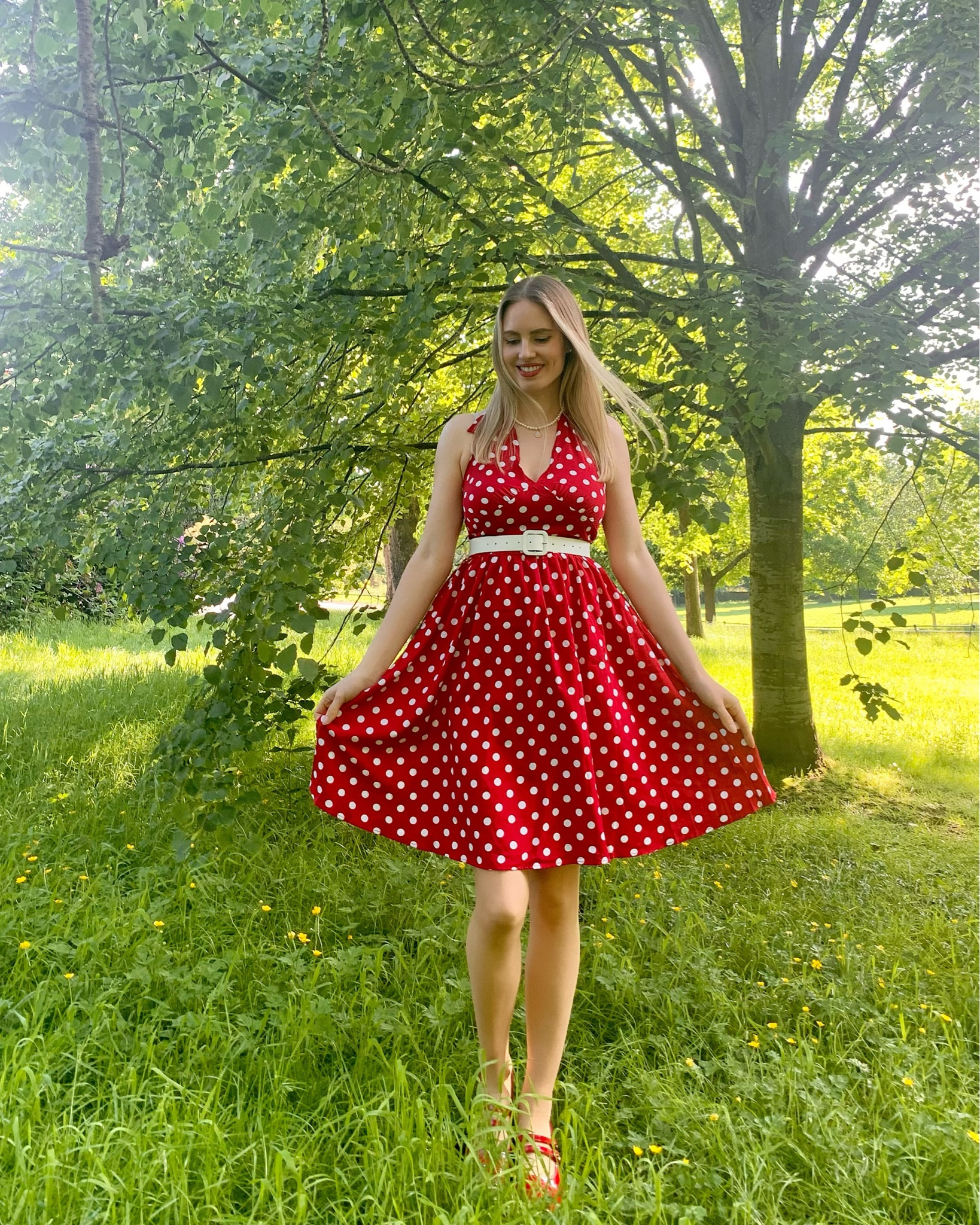 Vintage red & white polka dot dress 🌹🤍

Dress by @retrostage AD
Shoes by @joebrowns

Vintage dress retro dress vintage fashion retro fashion polka dots 

#LTKsummer #LTKstyletip #LTKmodest