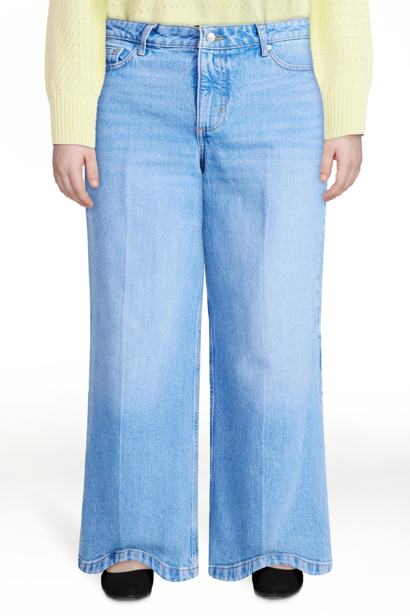 Free Assembly Women's High Rise Relaxed Wide Leg Jeans with Front Crease, Sizes 0-20 | Walmart (US)