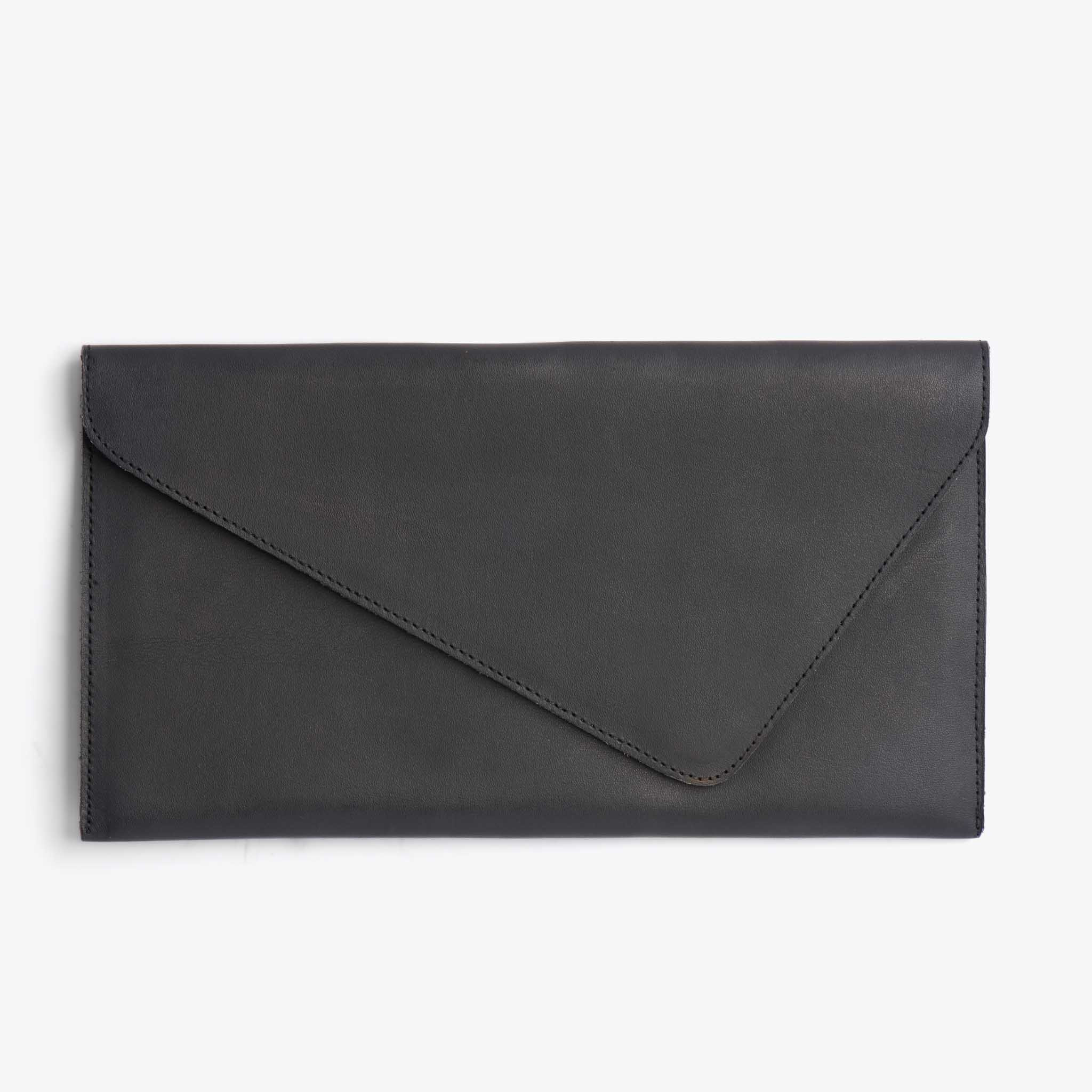 Luisa Clutch Black | Nisolo