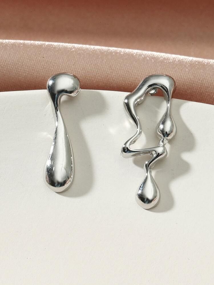 Water-drop Design Mismatched Stud Earrings | SHEIN