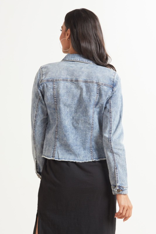 KUT FROM THE KLOTH Kara Denim Jacket | EVEREVE | Evereve