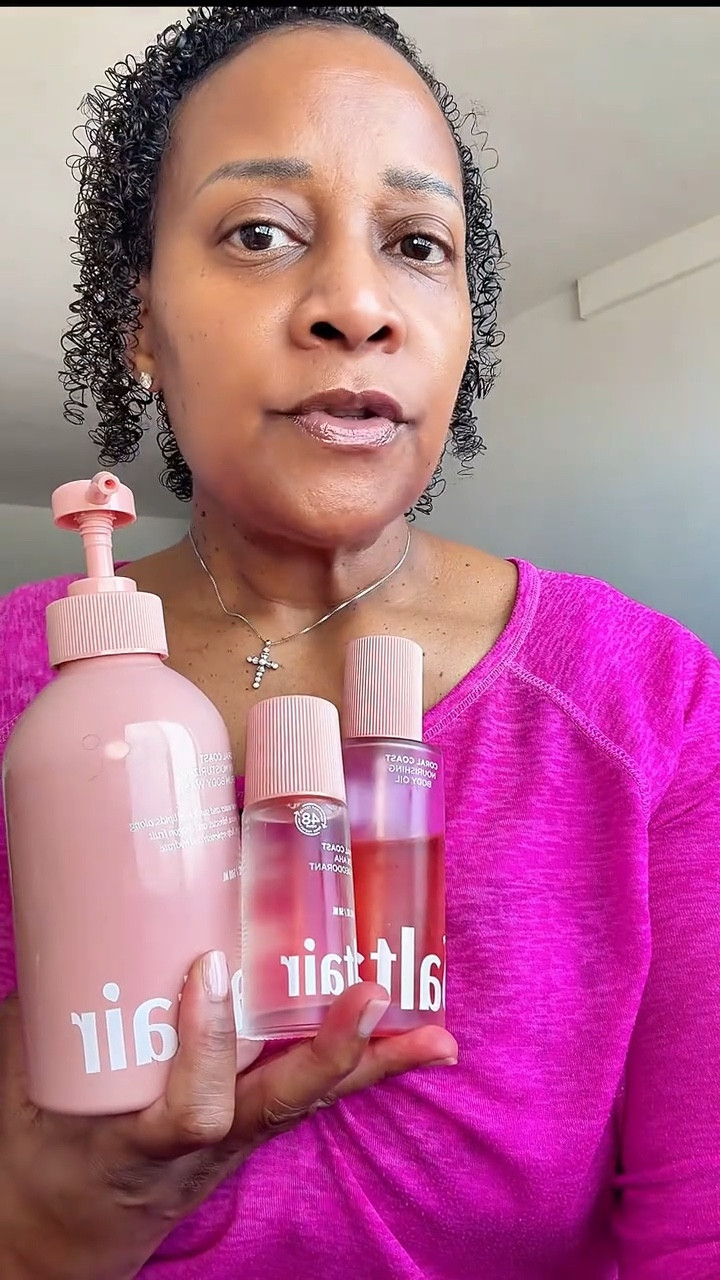 No more crepey skin 🧴

#LTKOver40 #LTKBeauty #LTKselfcare