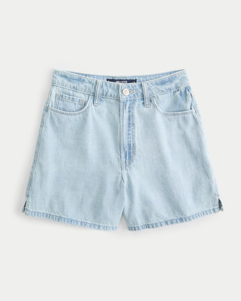 Ultra High-Rise Medium Wash Lightweight 90s Denim Shorts | Hollister (US)