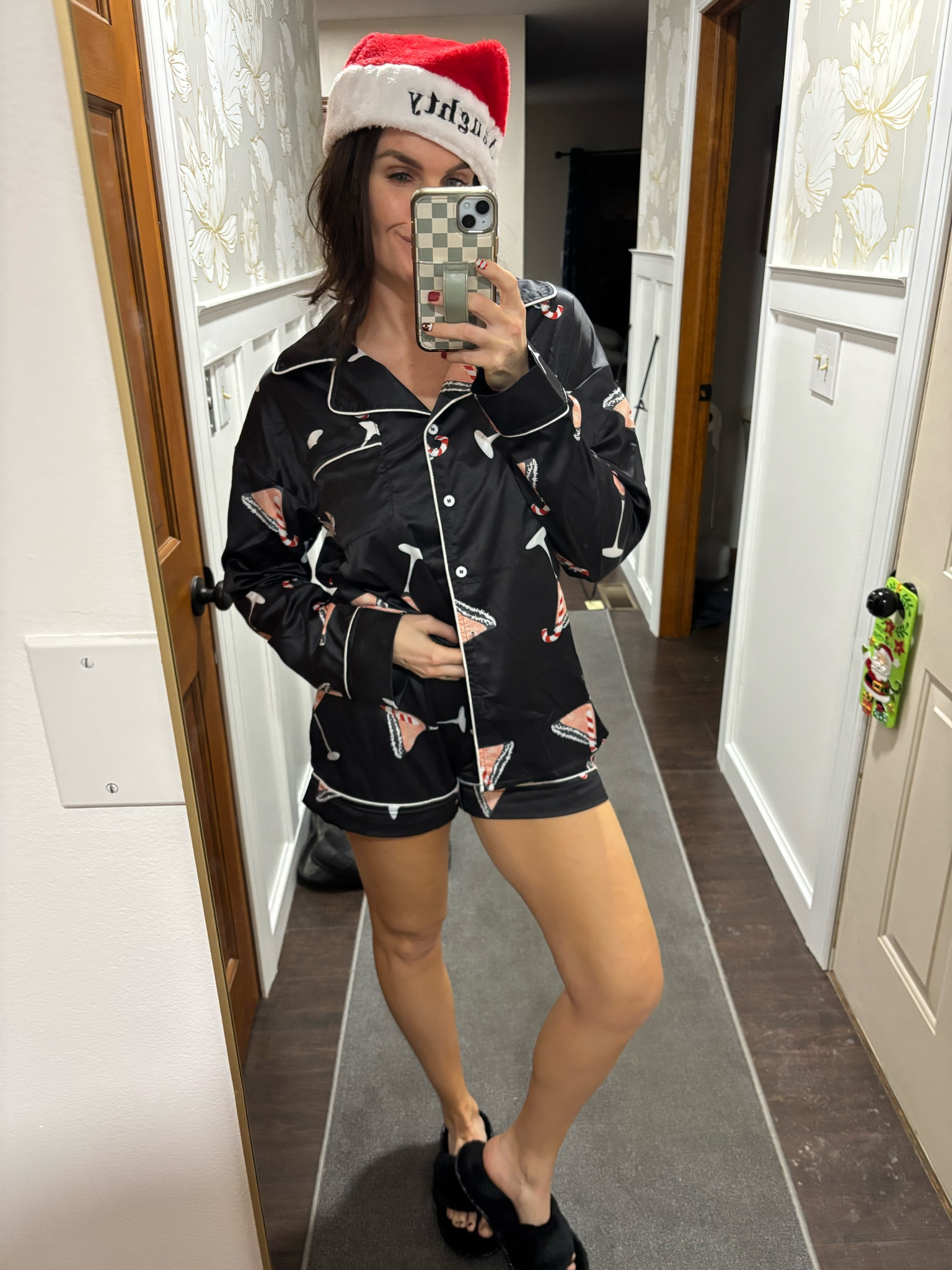 Silky Christmas/New Year’s pajamas. Very comfortable stretchy waistband and silky on the body. I am in a size medium.

#LTKHoliday #LTKFindsUnder50 #LTKSeasonal