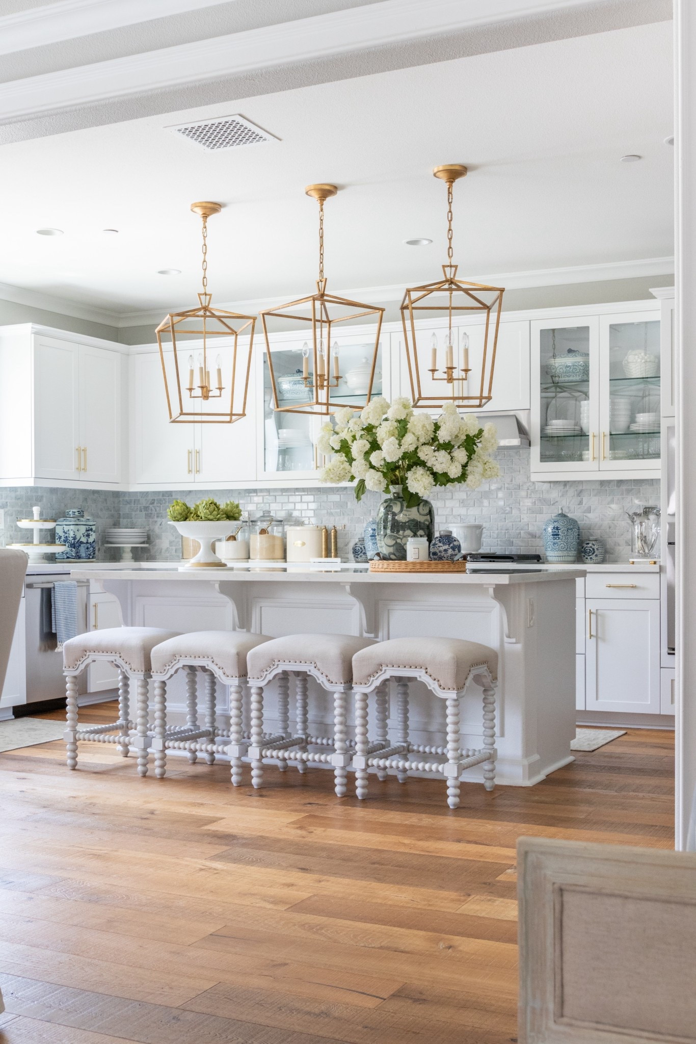 Shop my fall kitchen here 💛 seasonal, home decor, winter, blue and white, sale alert 

#LTKHome #LTKStyleTip #LTKSeasonal