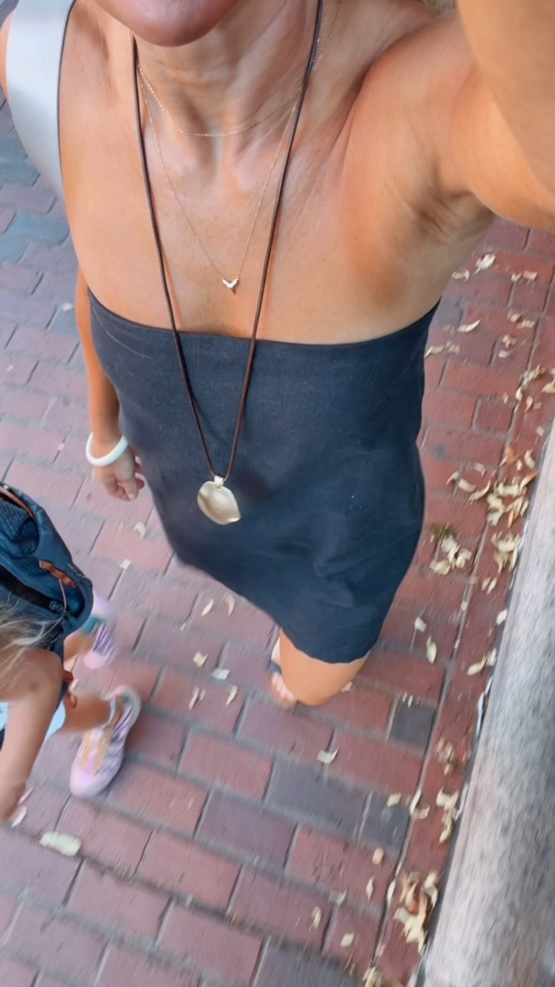 Linen strapless dress XS
Amazon necklace

#LTKootd #LTKdayinmylife #LTKmomlife