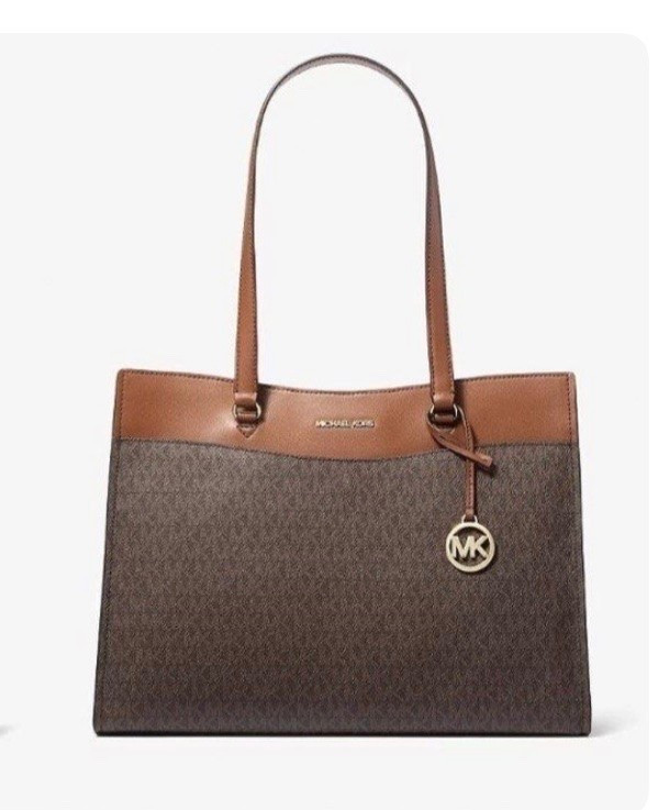 MK Large tote

#LTKSaleAlert #LTKvlog #LTKgrwm