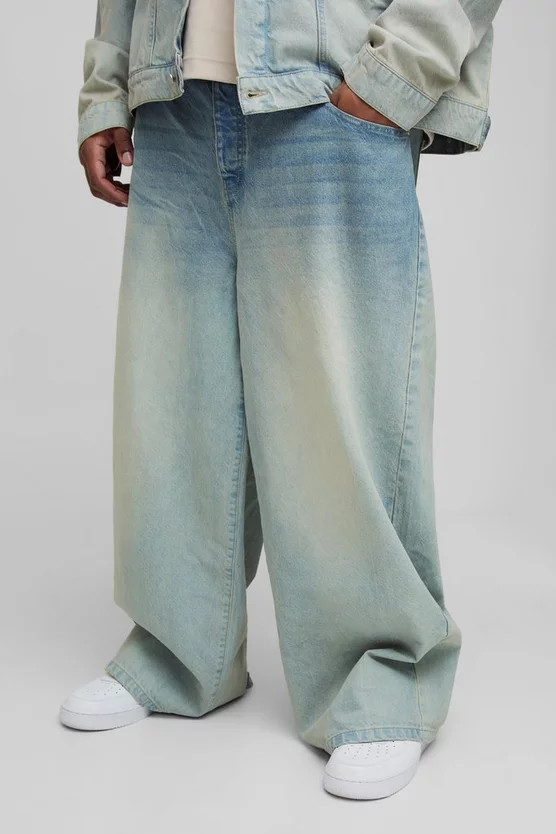 Plus Washed Baggy Fit Jeans | boohooMAN (US & Canada)