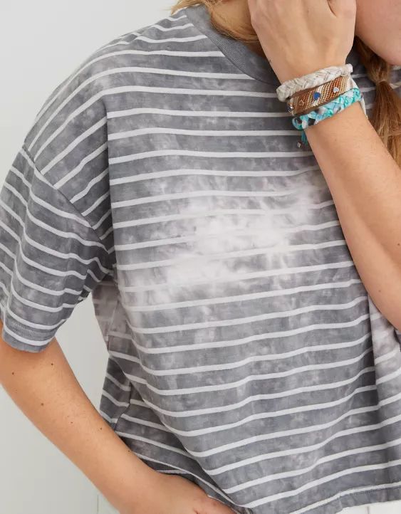 Up to 40% off all sweatshirts & sweaters | American Eagle Outfitters (US & CA)