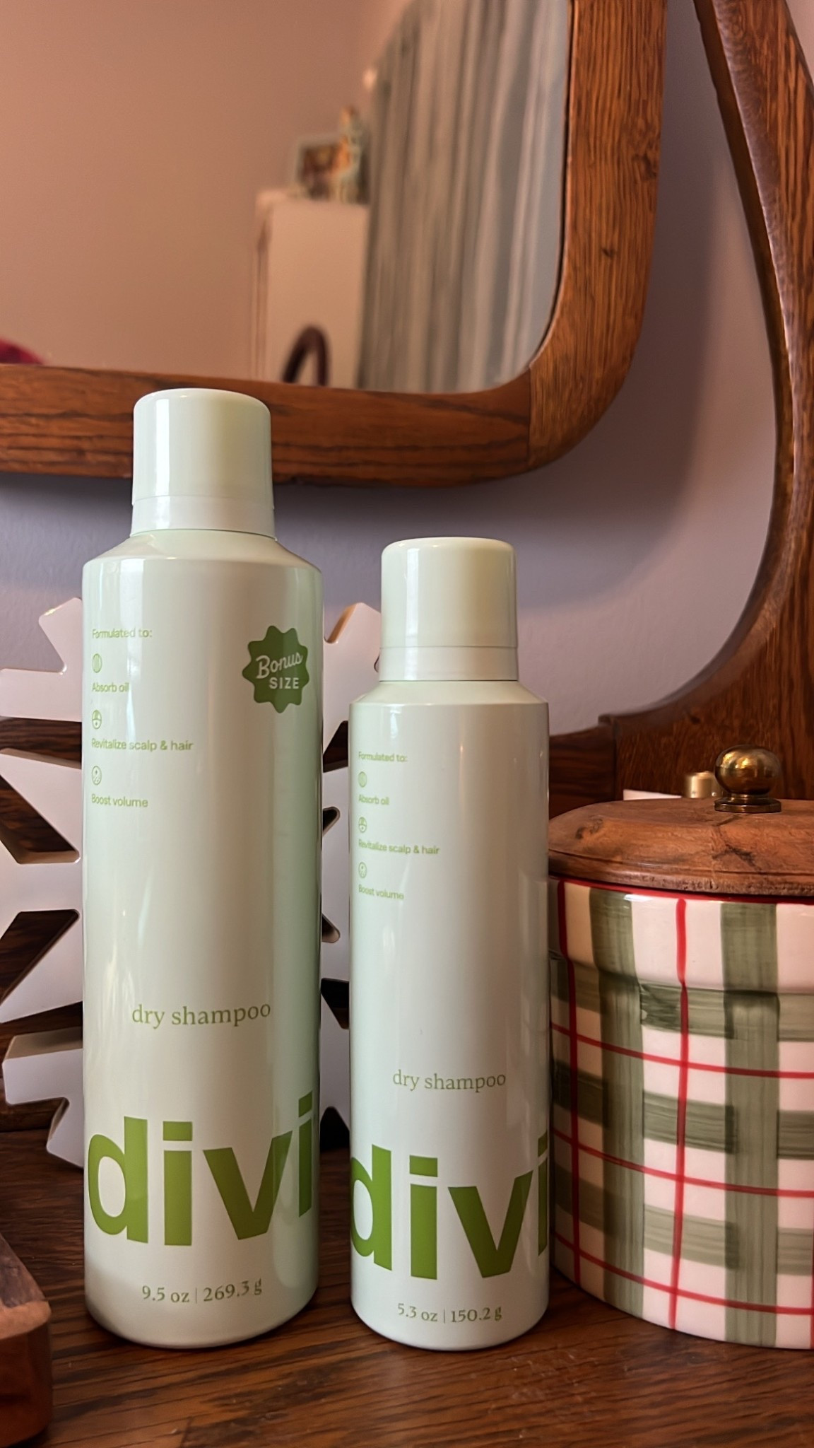 Jumbo vs Regular sized Divi Dry Shampoo 💚

#LTKGiftGuide #LTKmorningroutine #LTKBeauty