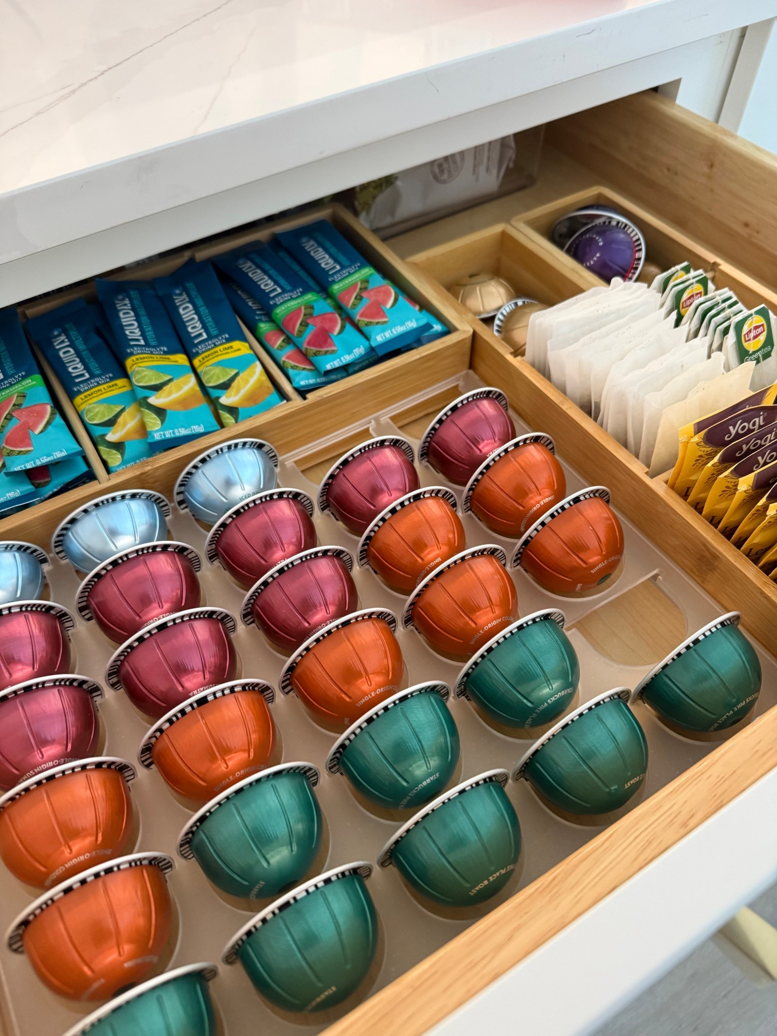 Drawer organization | coffee pod organizer | tea storage | home organization | home refresh | coffee bar | coffee pods | kitchen storage | kitchen organization 