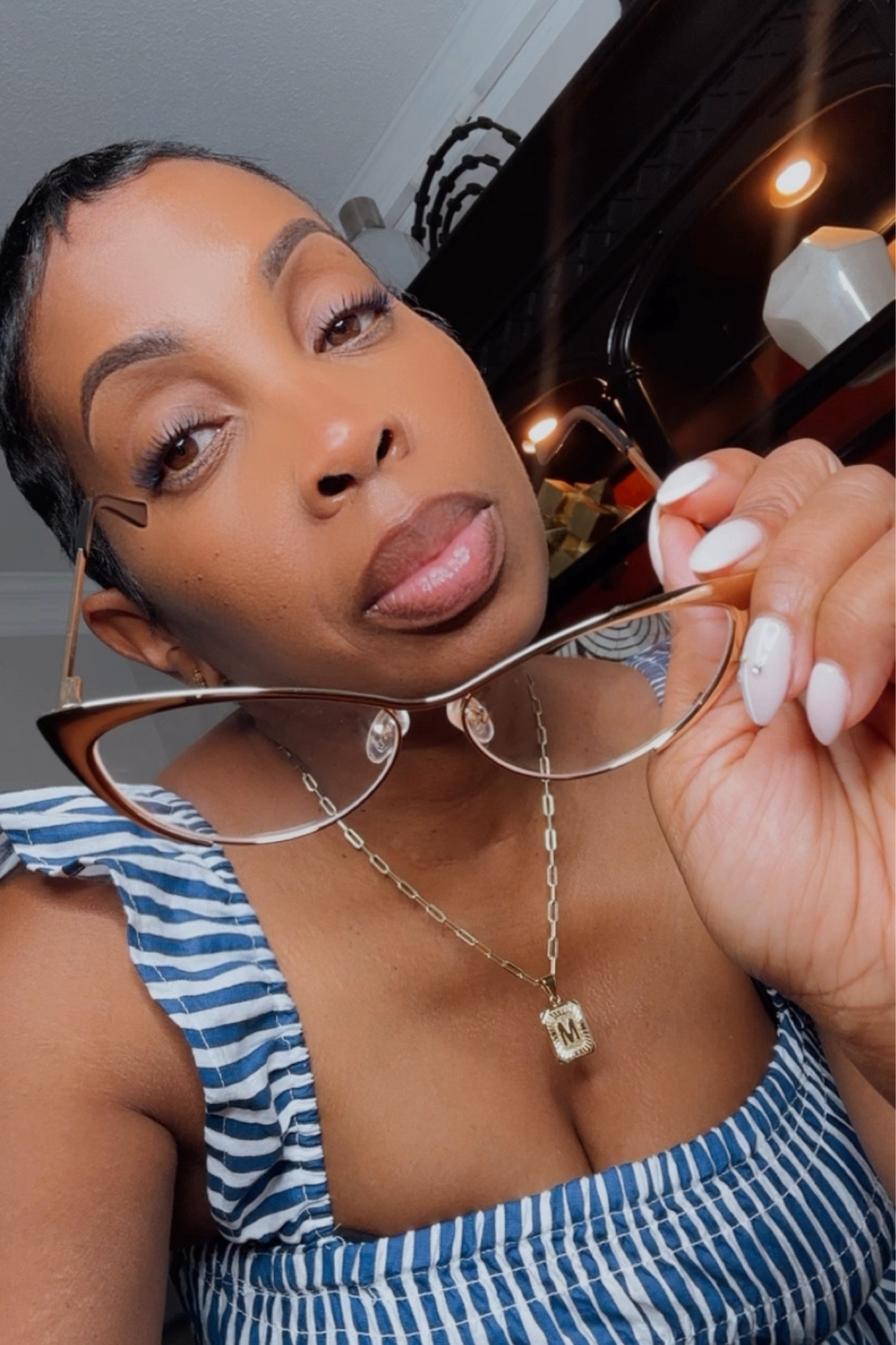 Accessory Haul

Eyewear @ Zeelool - shop my IG or Inbox for link 
Bracelets @ Artizan 

#LTKStyleTip #LTKU