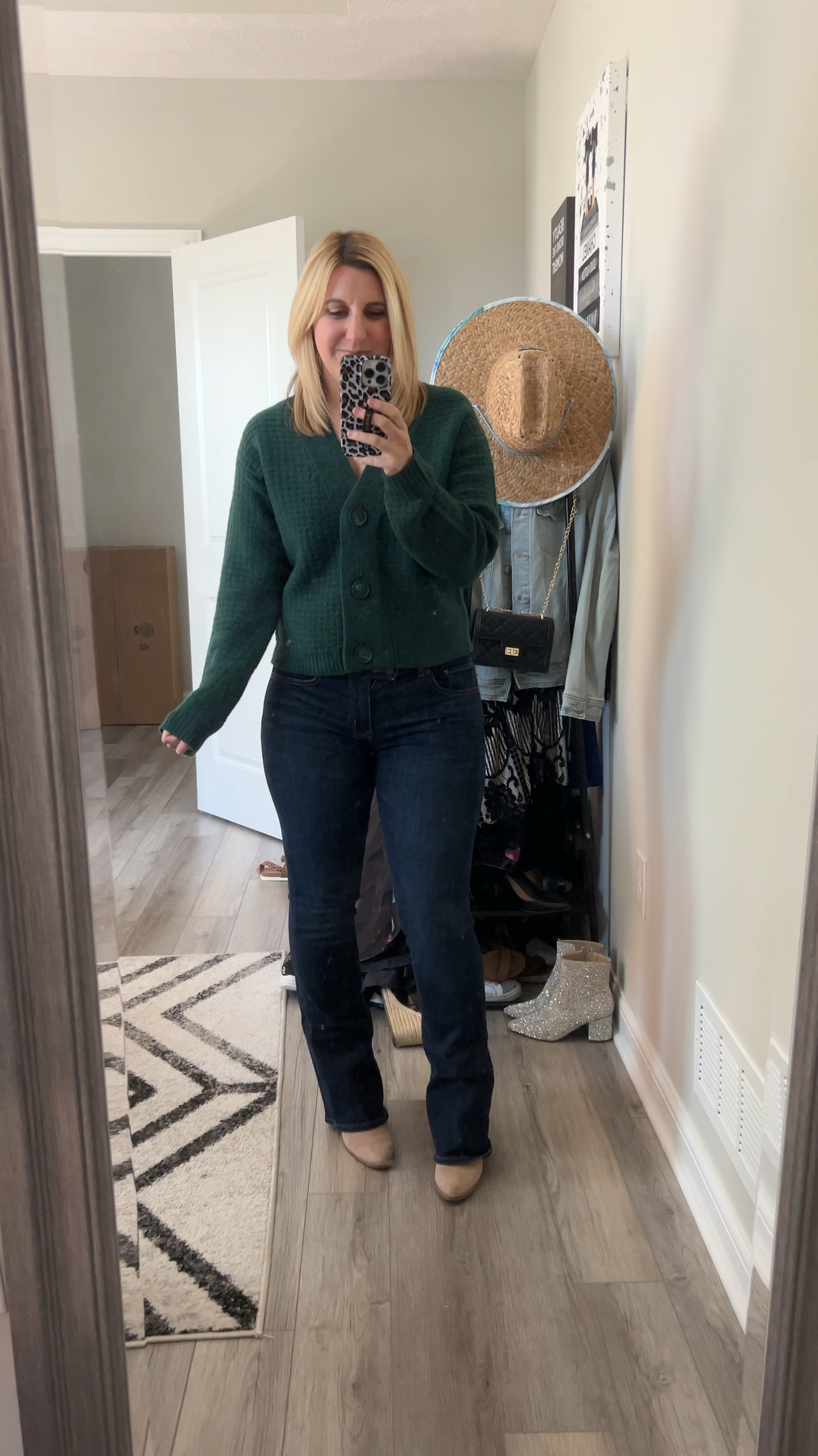 Cozy women’s cardigan from Target! Available in a cute black and white stripe also. Perfect for Fall. 
Fall outfits, date night, sweaterrs

#LTKWorkwear #LTKSeasonal #LTKFindsUnder50