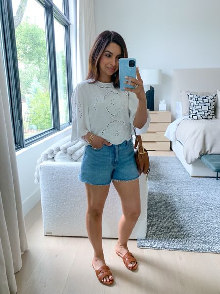 So excited about Abercrombie’s shorts sale. 25% off shorts + stackable code AFNASREEN. Wearing size XS in the top and 25 in the shorts!

#LTKFindsUnder100 #LTKStyleTip #LTKSaleAlert