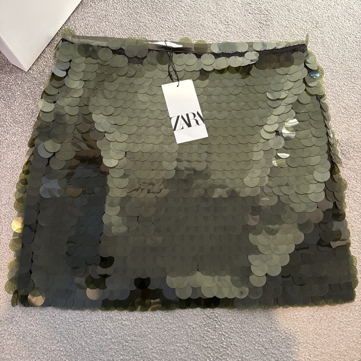 Zara Bottle Green Sequin Skirt BNWT  Size L   | eBay | eBay UK