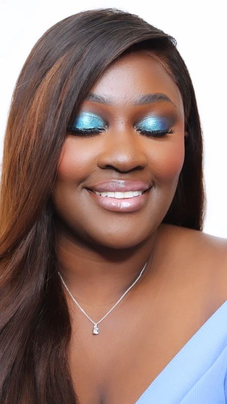 One of my favorite pigmented eyeshadow palette 🎨 

#LTKHoliday #LTKbeauty #LTKVideo