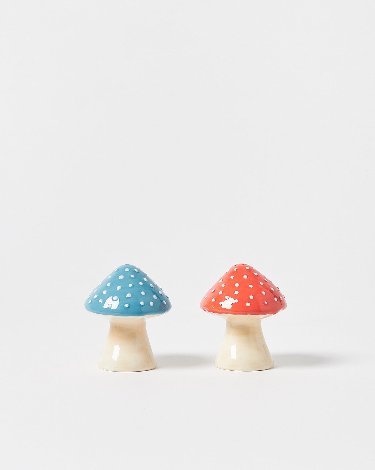 Toadstool Ceramic Salt & Pepper Shakers | Oliver Bonas | Oliver Bonas (Global)