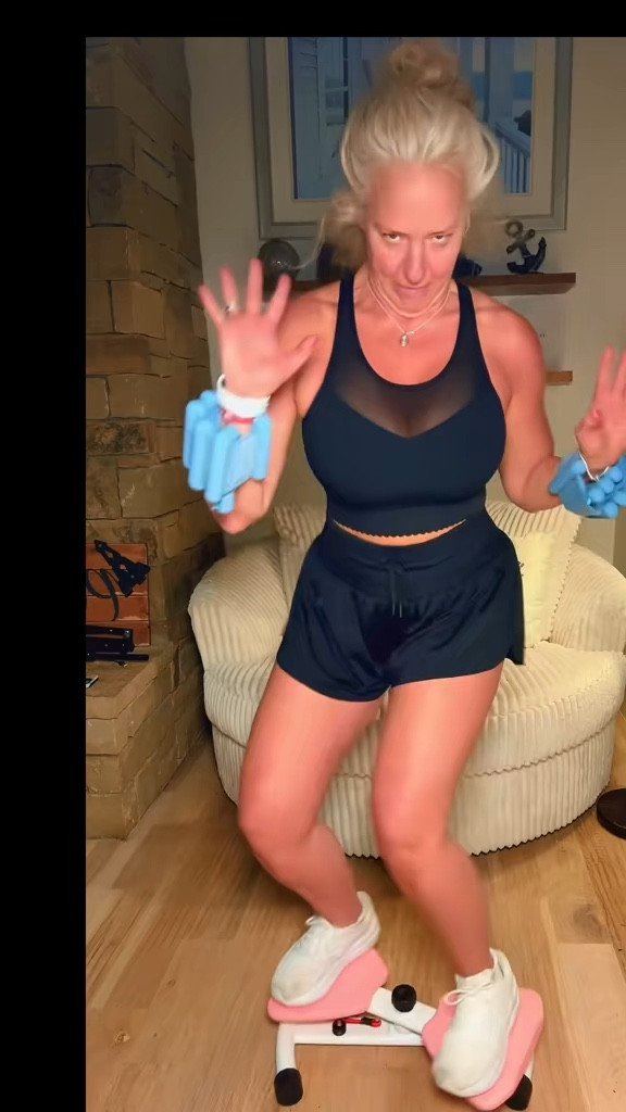 Waist twist machines are so fun! 

#LTKmomlife #LTKfitnessgoals #LTKgrwm