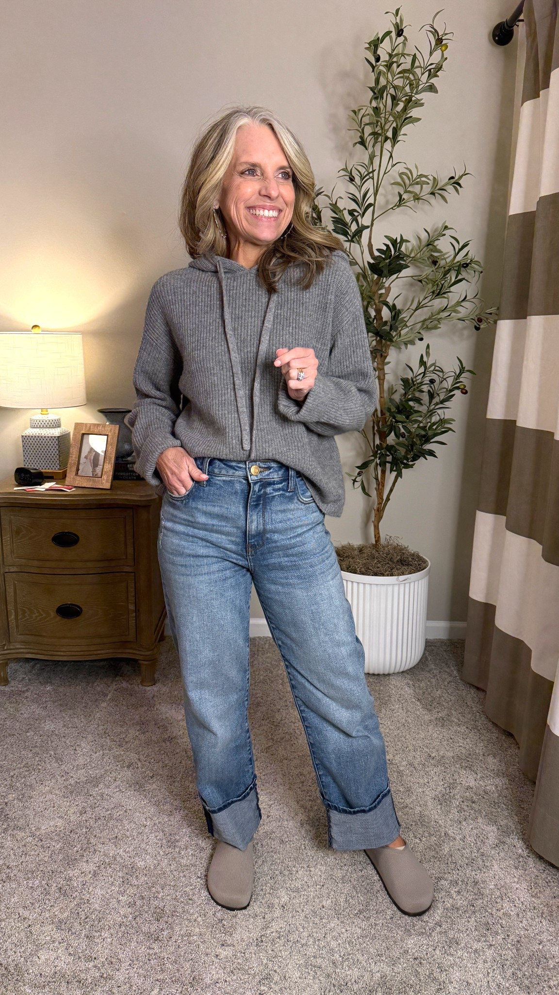 Cold day uniform

#LTKOver40 #LTKFindsUnder100